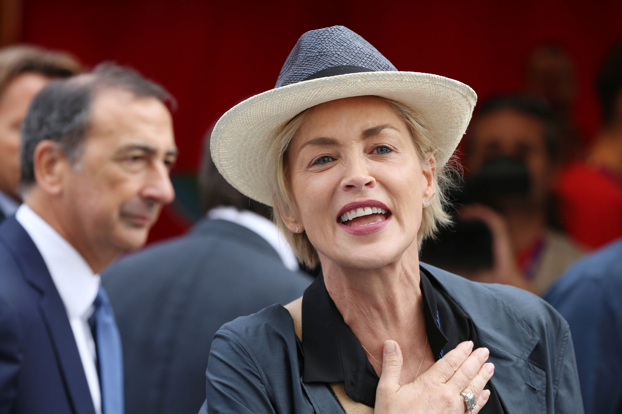 Sharon Stone: „Nekünk, nőknek nincs lehetőségünk beszélni a vetélés fájdalmáról és veszteségéről”